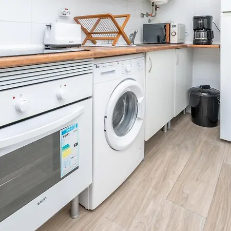 3br In Centre Near The Apartament