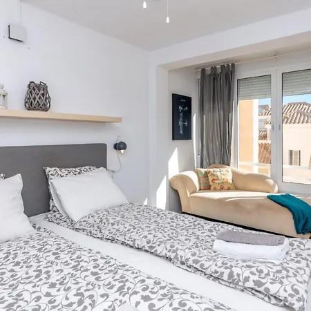Апартаменты 3br In Centre Near The Фуэнхирола