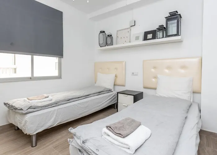 3br In Centre Near The Appartement *