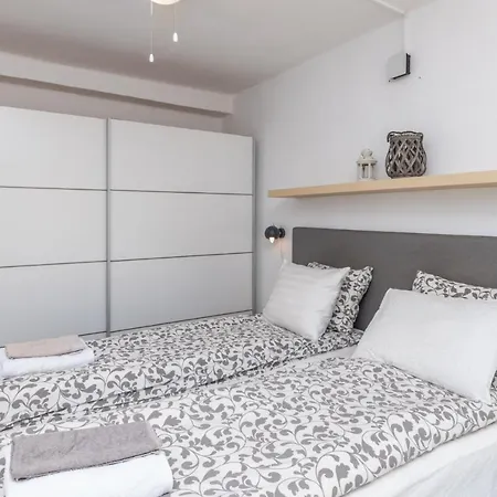 3br In Centre Near The Fuengirola